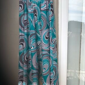 Elegant Teal and Black Patterned Skirt